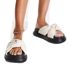 MIA Chunky Sandal With Knot Slide On Sandal